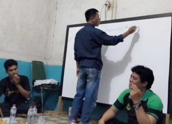 Teknis Perundingan Upah Di Beberkan Ketua PC SPL FSPMI Bandung Raya