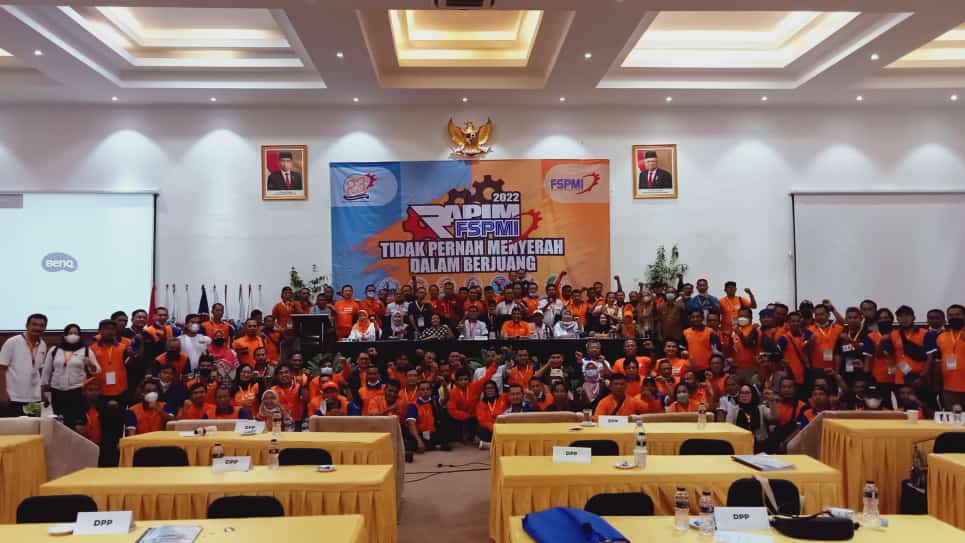 Hari Ke 3 Penutupan Rapimnas Said Iqbal ; Bilamana Omnibus Law Cipta Kerja di Sahkan FSPMI Akan Mogok Kerja “Stop Produksi”  di Seluruh Wilayah