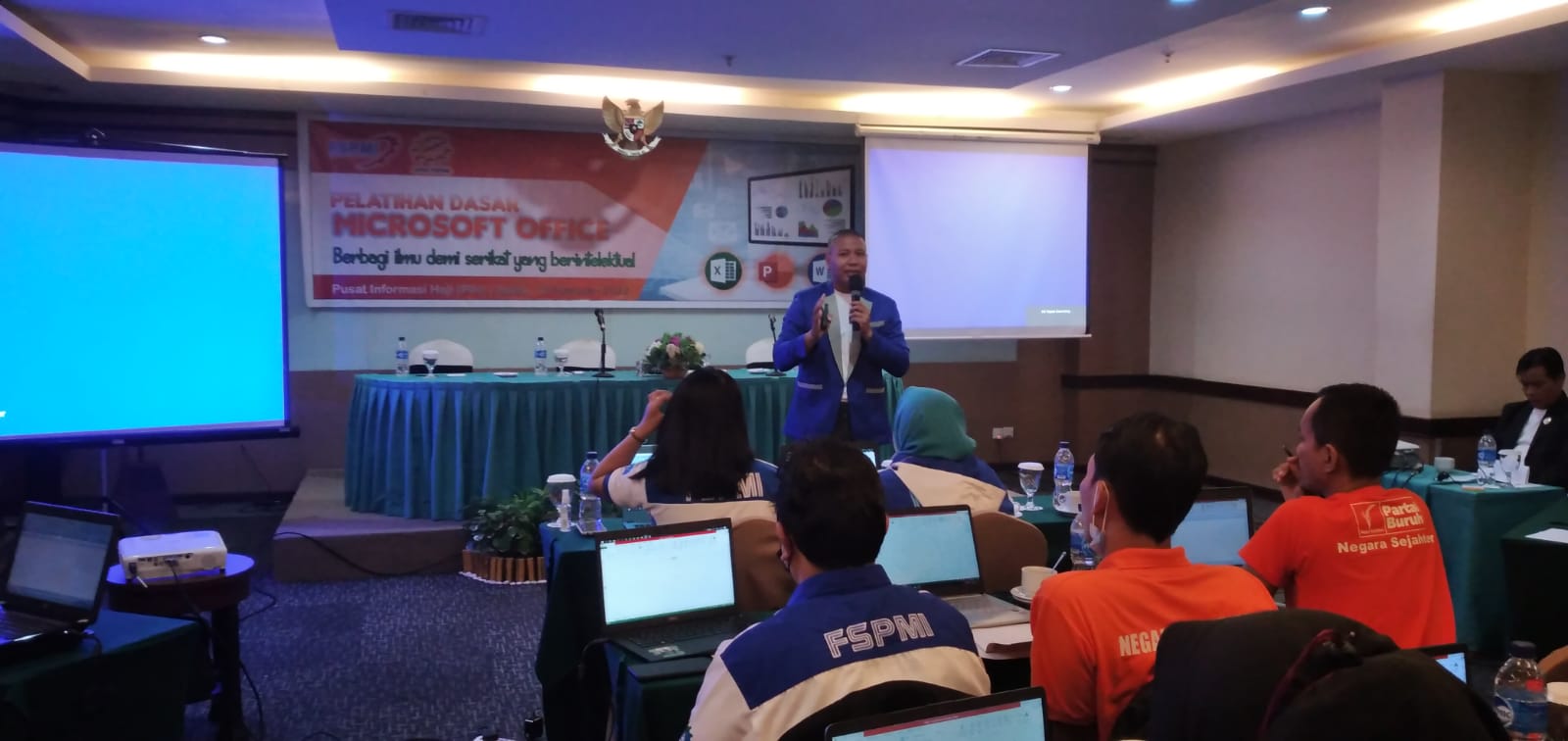 PC SPEE FSPMI Batam Gelar Pendidikan Microsoft