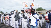 Buruh Penuhi Depan Pabrik, efek PHK Sepihak yang di lakukan oleh PT. Sokonindo Automobile