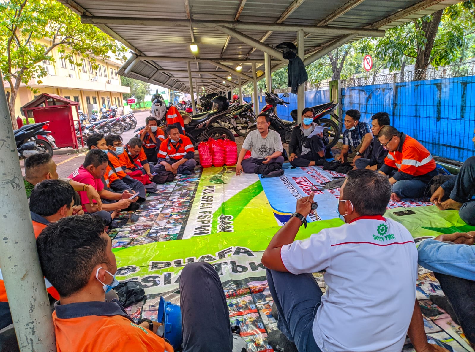 PUK SPAI FSPMI PT. WICA Tbk Cikarang Adakan Rapat Rutin Ke 2 di Bulan Ramadhan