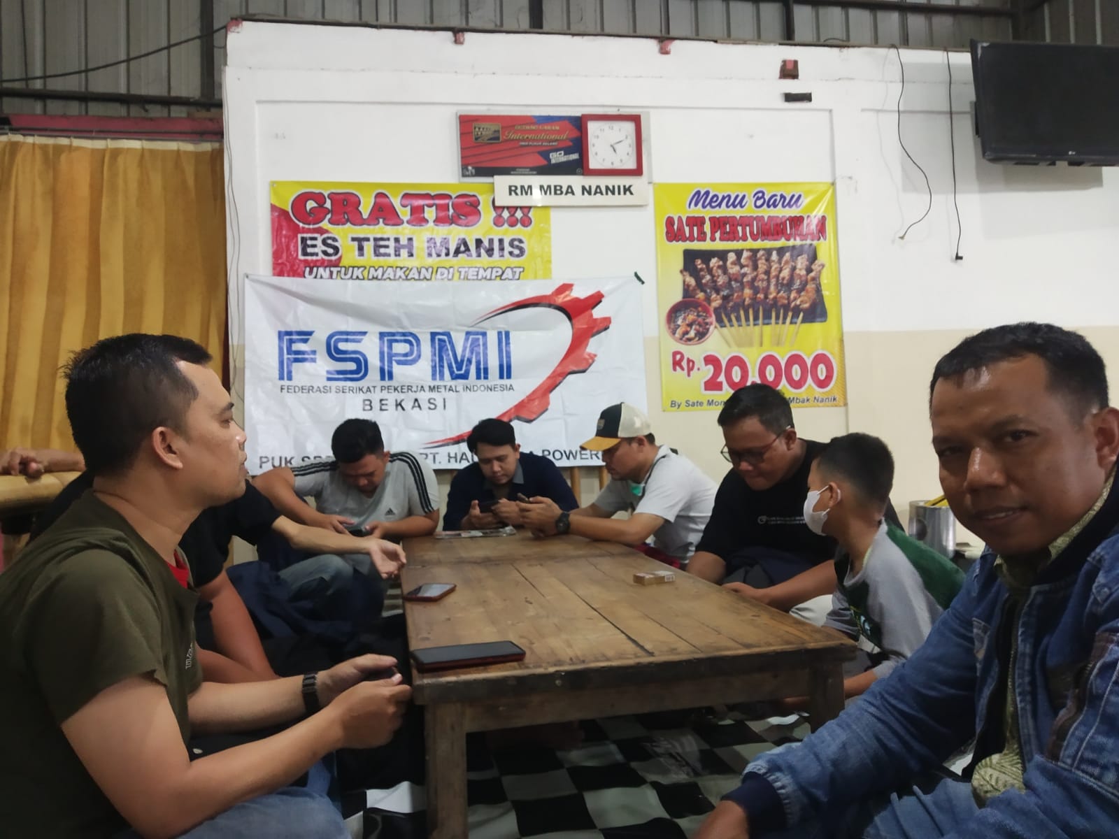 Bukber PUK SPEE FSPMI PT. Haleyora Bekasi Bahas Penguatan Organisasi, K3 dan Koperasi