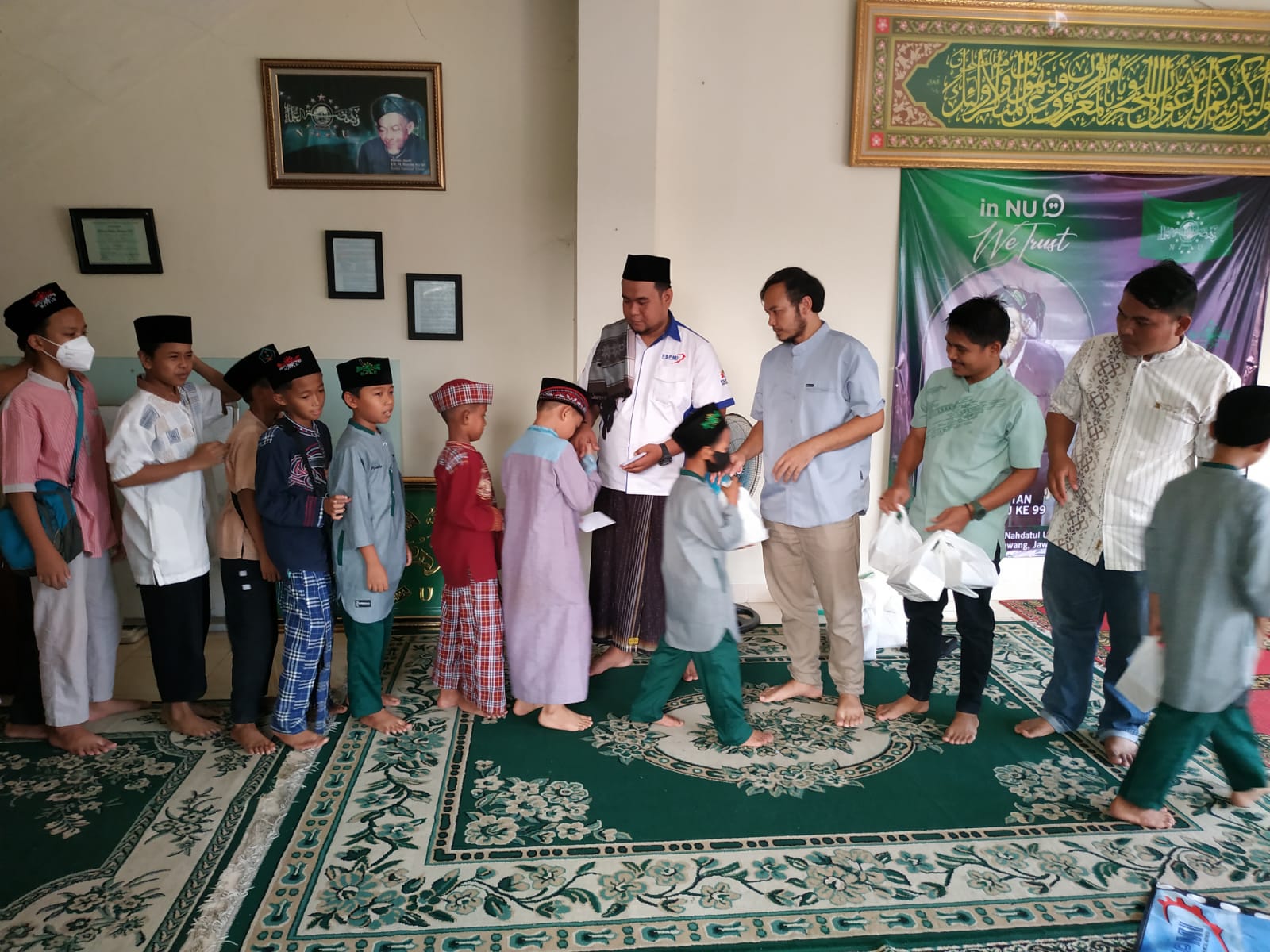 Keberhasilan PUK Tidak Luput Dari Do’a Anak Yatim Piatu