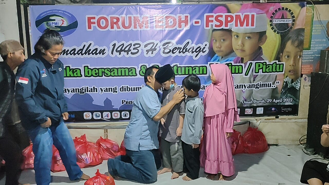 Di Akhir Ramadhan, Forum EDH FSPMI Adakan Santunan Yatim