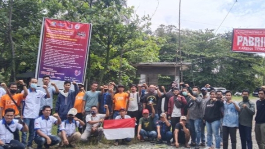Buruh Labura Aksi Tuntut Hak Pekerja PT. PJLU
