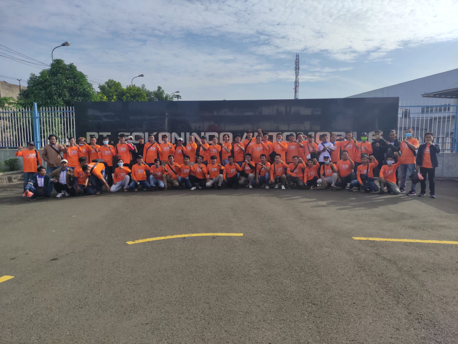 PUK SPAMK FSPMI PT Sokonindo Automobile Ambil Bagian Jadi Peserta May Day Fiesta