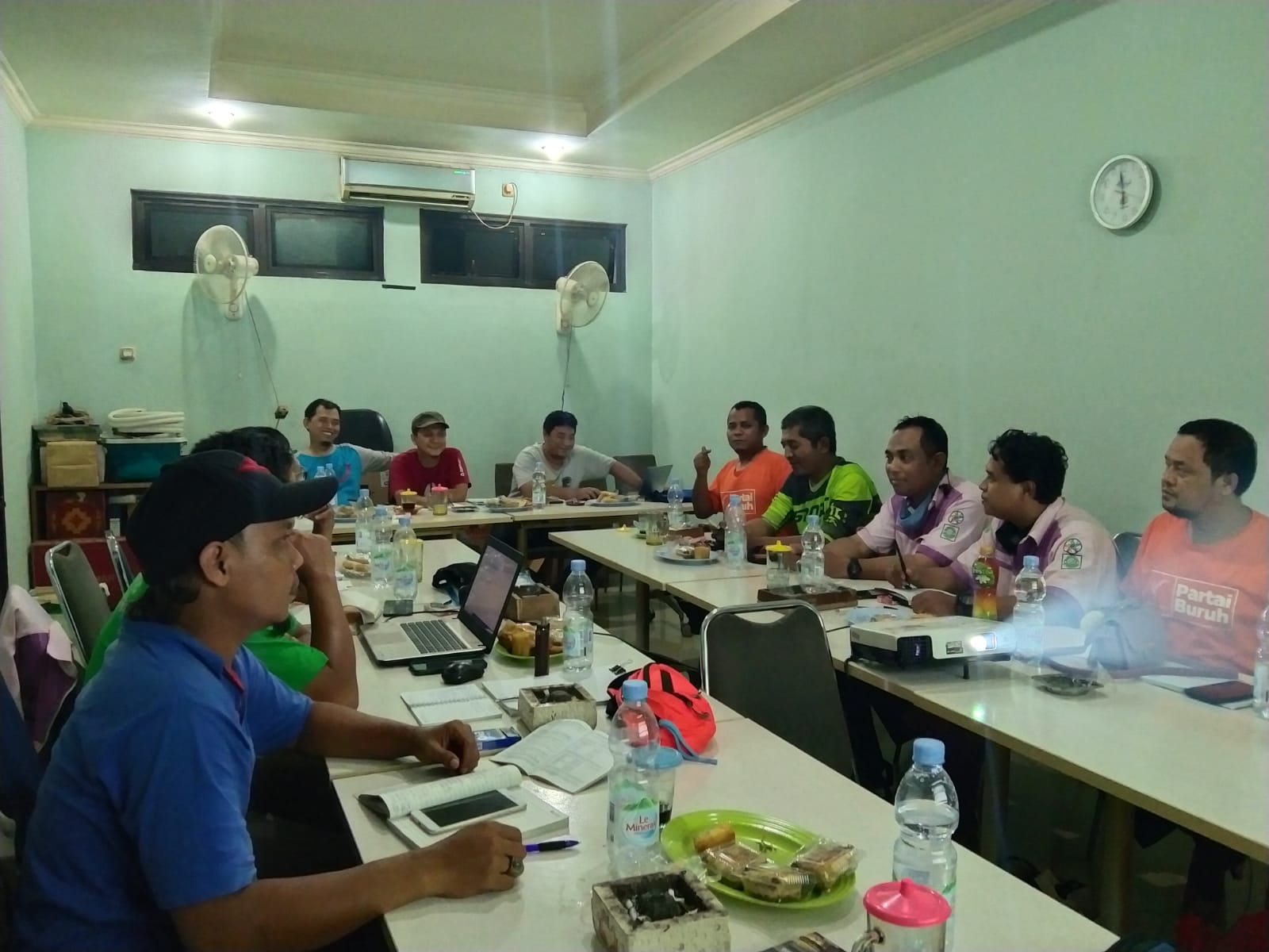 PUK SPEE FSPMI PT. Crestec Indonesia Lakukan Konsolidasi Terkait Perjanjian Kerja Bersama