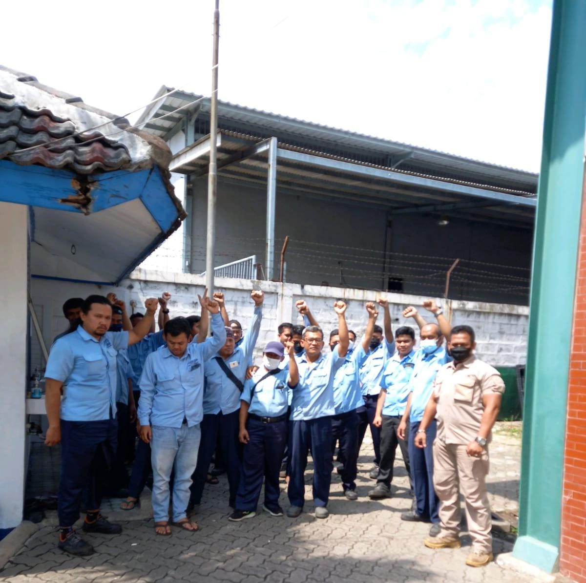 Dugaan PHK Sepihak Sebagai Bentuk Pemberangusan Serikat Pekerja FSPMI Terjadi di PT. Panelindo Makmur Sentosa