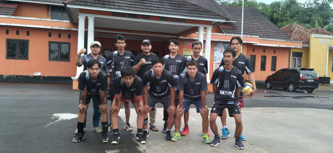 PUK SPAMK FSPMI PT. Enkei Kawal Latih Tanding Tim Bola Voli ke Kabupaten Kuningan