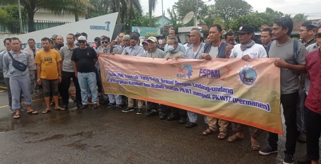 Buntut dari PHK, PUK SPL FSPMI PT. Kenertec Power System (PT.KPS) Lakukan Aksi