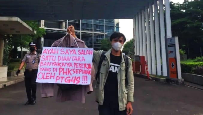 Tak Terima Bapaknya di PHK, Anak Ini Aksi Tunggal di PT. G4S