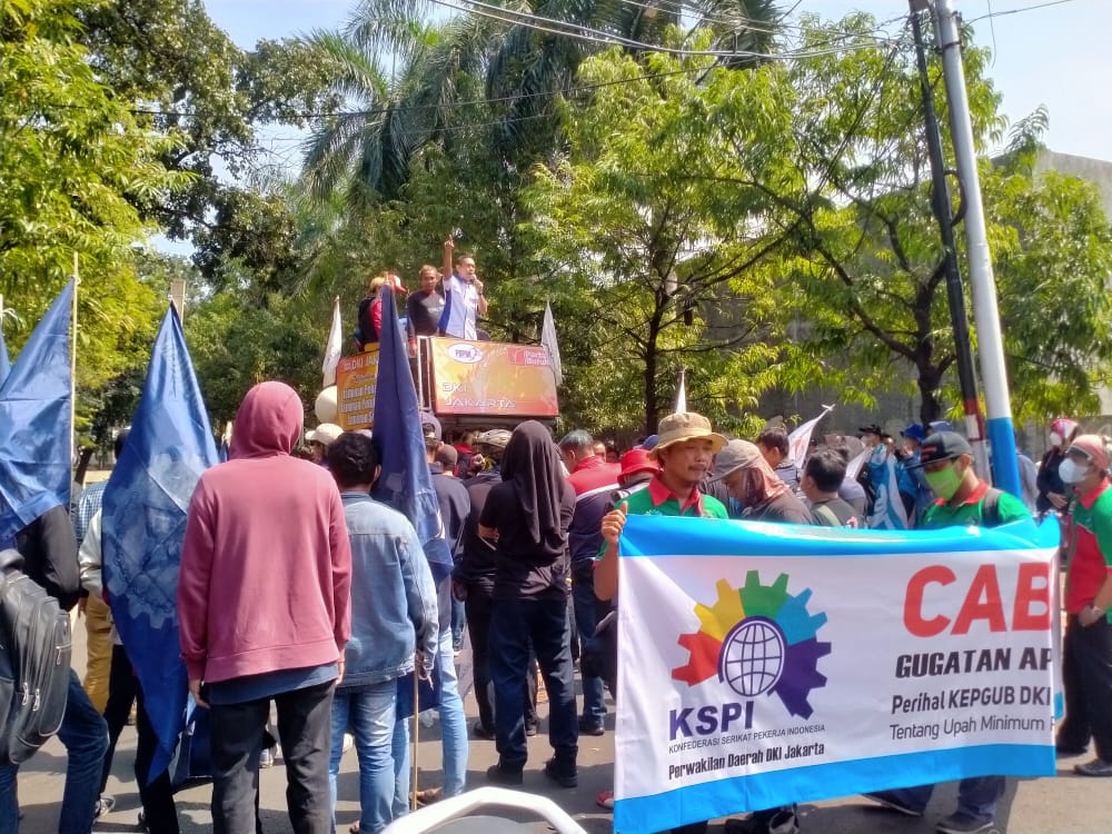 Penuhi PTUN DKI, Buruh DKI Sampaikan Tuntutan Tolak Upah Murah