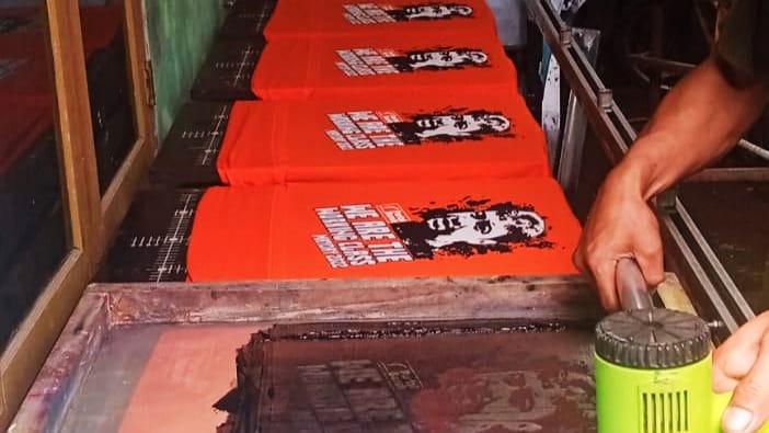 Inspirasi, Usaha ‘Sablon’ PUK FSPMI PT. RVS Tak Melulu Soal Keuntungan