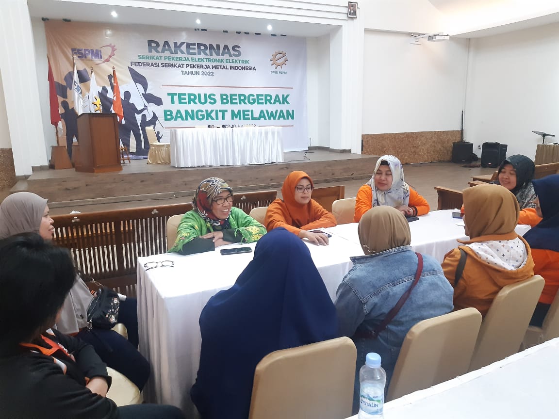 Konsolidasi Pekerja Perempuan di Sela-Sela Rakernas SPEE FSPMI, Ini yang Dibahas