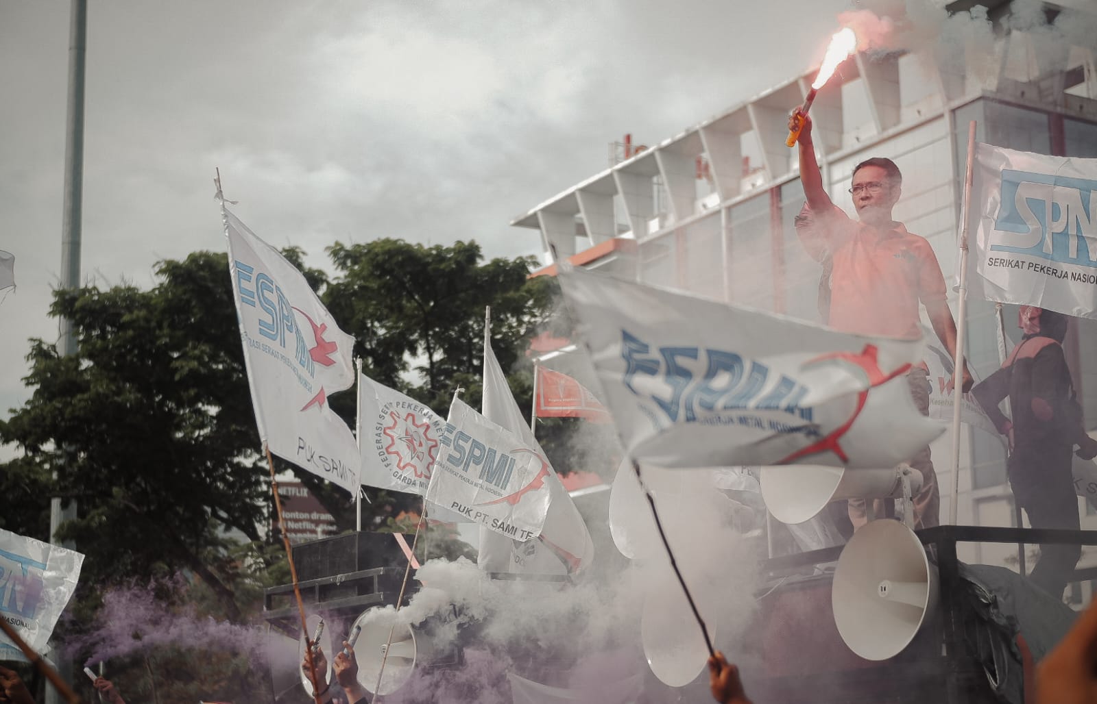 Ketua Exco Partai Buruh Provinsi Jawa Tengah : Pemerintah, DPR Telah Khianati Rakyat dan Langgar Konstitusi