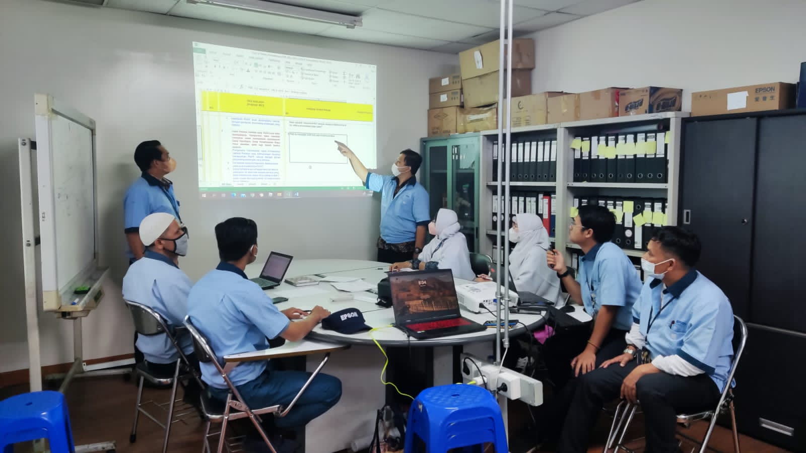 PUK SPEE FSPMI  Epson Industry  Tolak Omnibus Law Masuk Dalam PKB