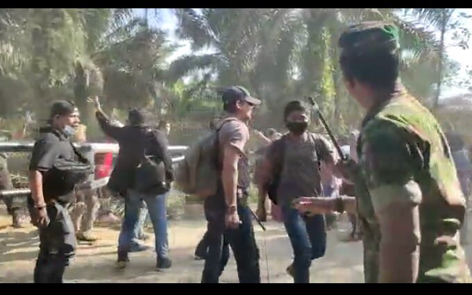 Puluhan Warga Terluka dalam Bentrok dengan Preman diduga Bayaran di Desa Terantang