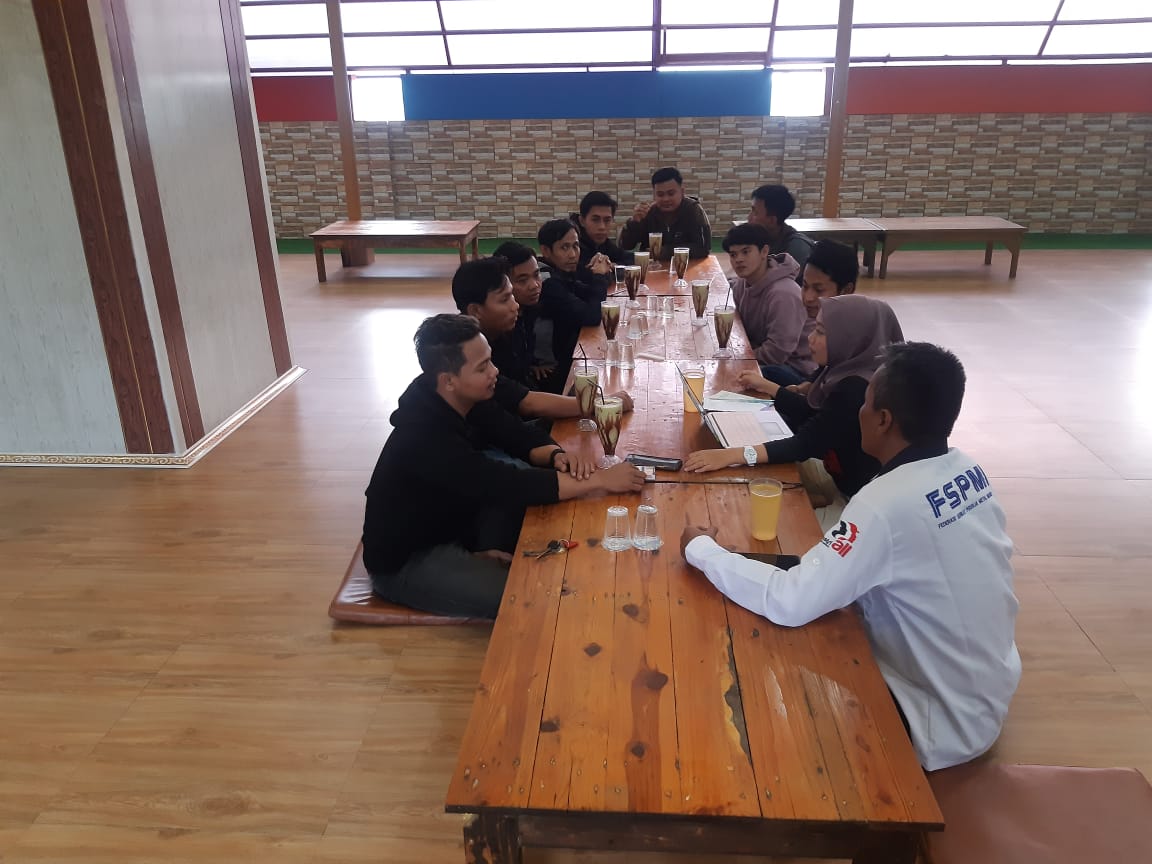 Kunjungan Kerja PC SPEE FSPMI Serang ke Tiap PUK, Ini yang Dibahas