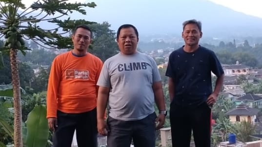 Susuri Kampung, Presiden FSPMI Bicara Partai Buruh Dengan Masyarakat Bogor