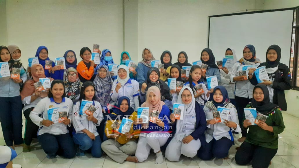 Pekerja Perempuan FSPMI Bergerak, Berjuang, Bermartabat