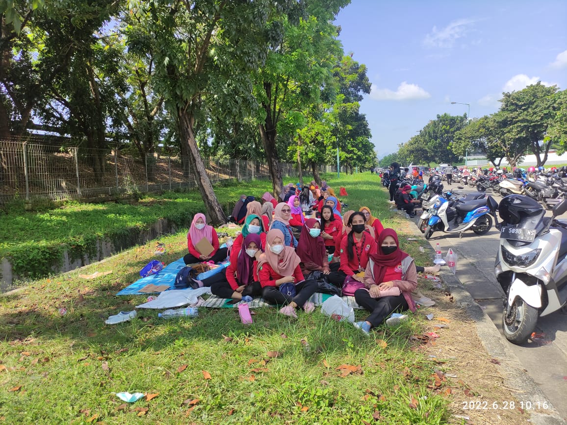 Perempuan Hebat PUK SPAI FSPMI PT. Santos Jaya Abadi