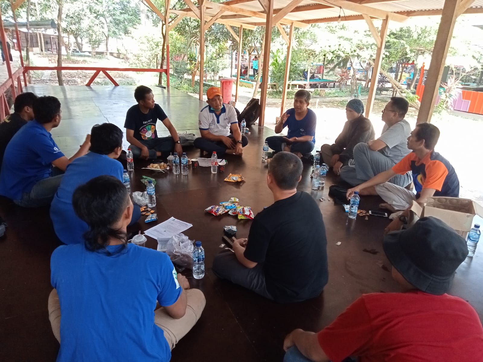 PUK SPAI FSPMI PT. Indo Creative Mebel Berkoordinasi dan Diskusi dengan Bidang Pengupahan Pimpinan Cabang