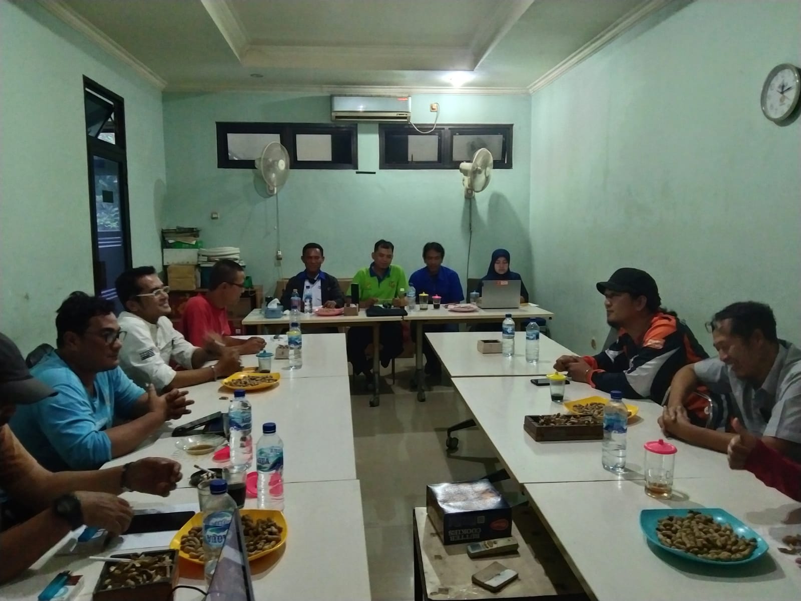 Diskusi Para Trainer PC SPEE FSPMI Bekasi Persiapkan Pendidikan Untuk Anggota