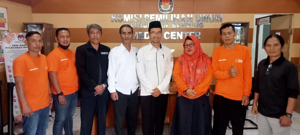 Exco Partai Buruh Kabupaten Bandung Gelar Audiensi Dengan KPU