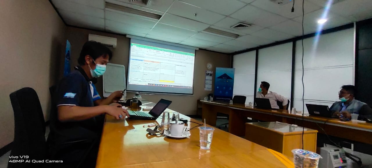 PUK SPL FSPMI dan Manajemen PT. Saint Gobain Abrasive Diamas Berunding Pembaharuan PKB