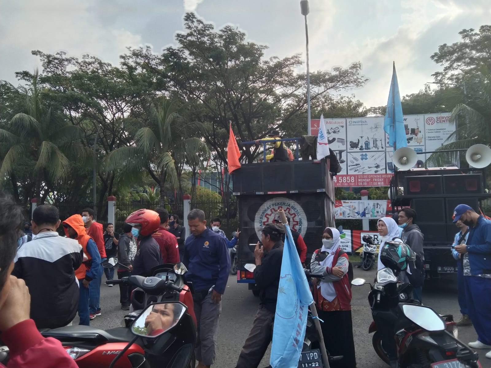 Buruh Bekasi Kembali Berunjuk Rasa Tuntut PT. Pema Meta Presisi Jalankan Putusan Mahkamah Agung