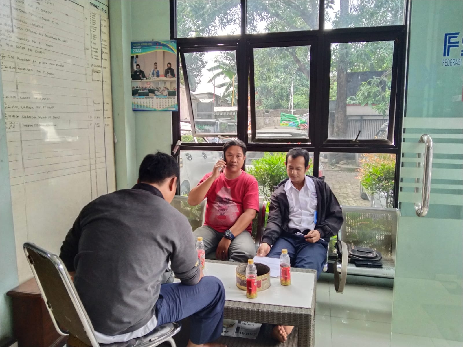 Persiapan Pembaharuan PKB, PUK SPAMK FSPMI PT. CNK Berkoordinasi dengan Pimpinan Cabang