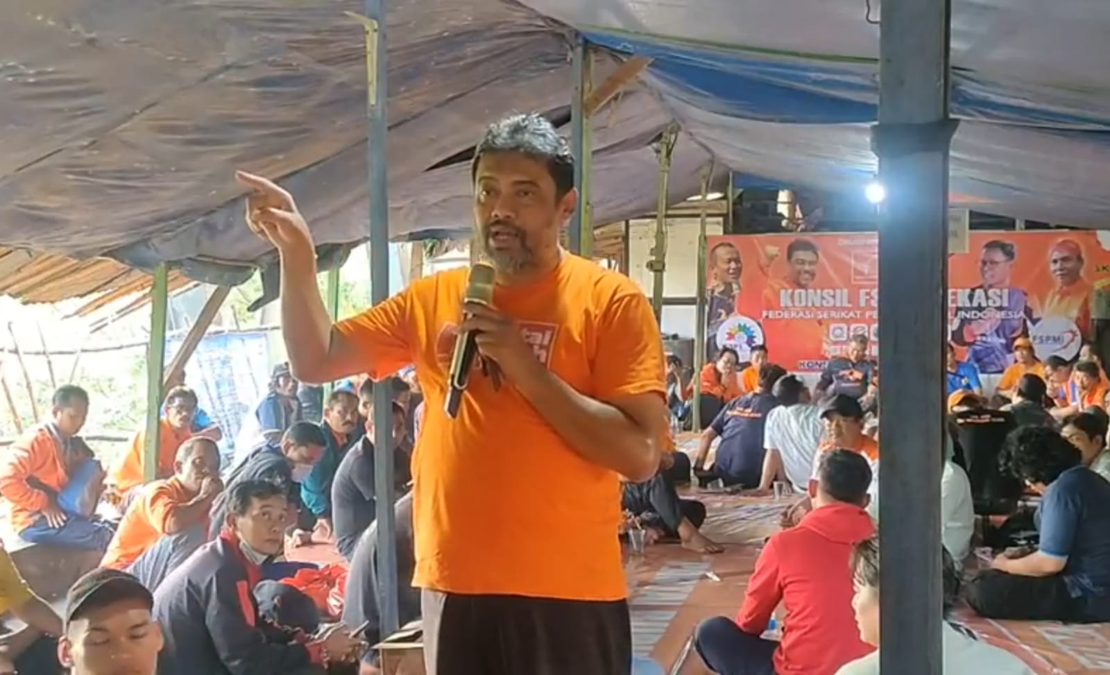 Hadiri Konsolidasi Akbar di Bekasi, Said Iqbal : Partai Buruh dan Serikat Buruh akan Terus Lawan Omnibus Law