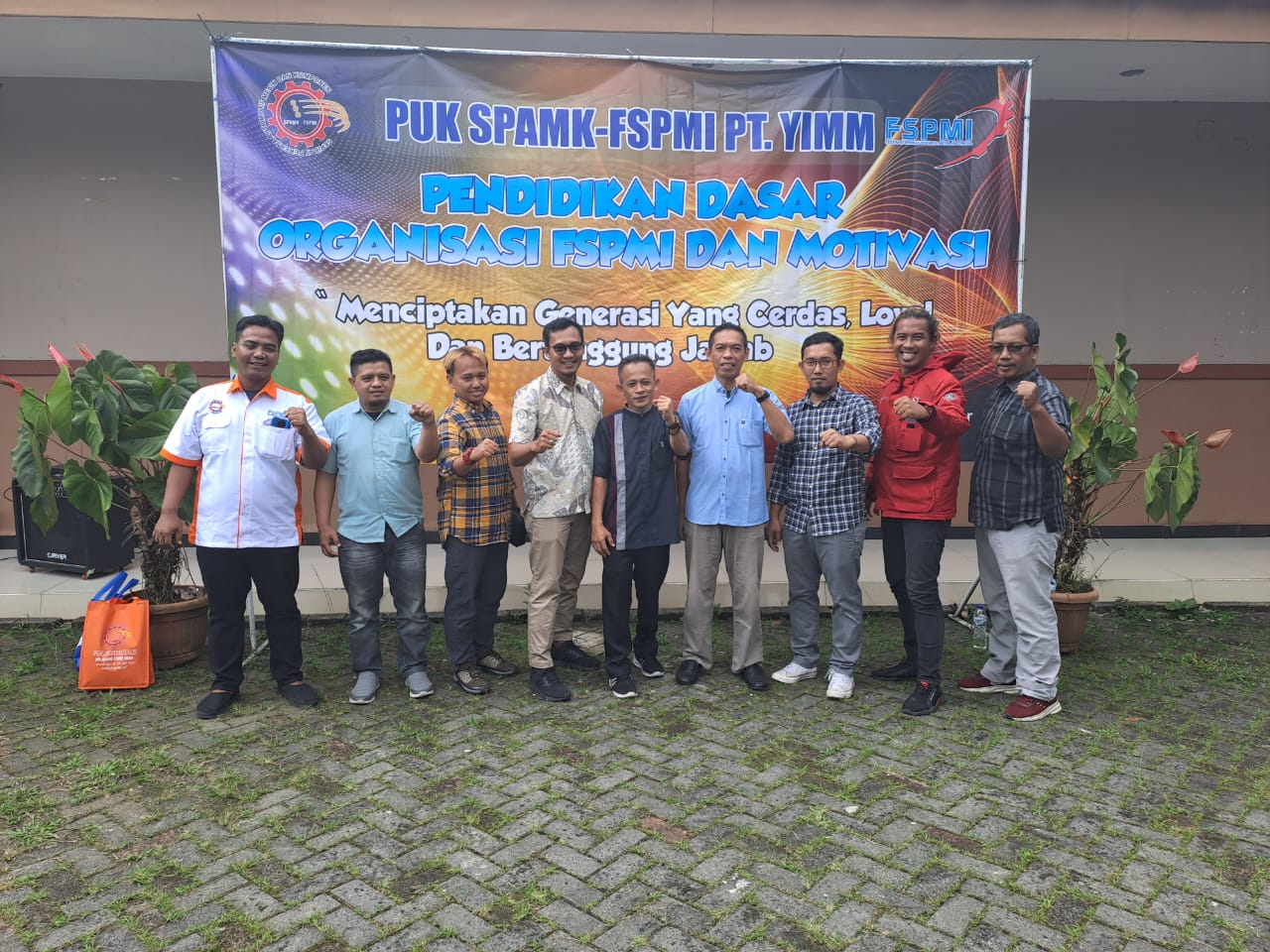 Pendidikan PUK PT. YIMM, Ketua DPW FSPMI DKI Jakarta Sampaikan Motivasi Organisasi