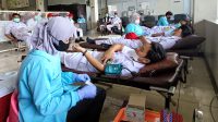 Bekerja Sama dengan PMI Kabupaten Bekasi, Serikat Pekerja FSPMI Musashi Adakan Donor Darah Bekerja Sama dengan PMI Kabupaten Bekasi, Serikat Pekerja FSPMI Musashi Adakan Donor Darah