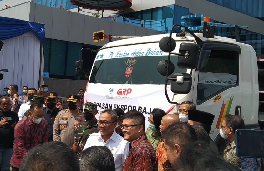 Menteri Perdagangan Lepas Ekspor Baja PT. Gunung Raja Paksi, Tbk