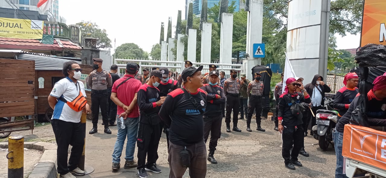 Ada PHK di Cabang NTB, Buruh Geruduk PT Elnusa Petrofin Jakarta