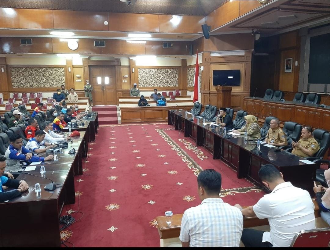 Audiensi Bersama DPRD, Buruh Serang : Marak Praktik Percaloan, Mau Kerja Diminta 30 Juta