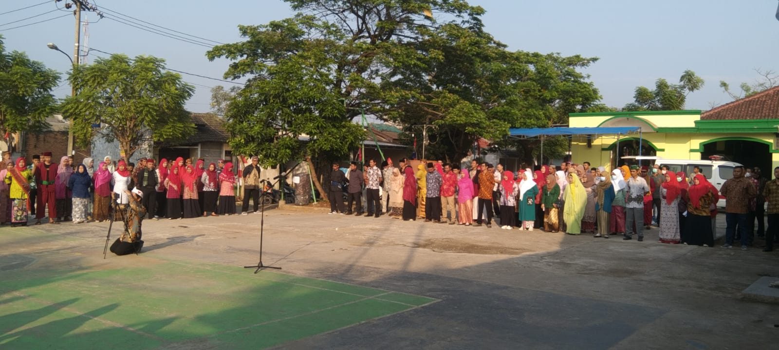 Srikandi Asrama Bersatu Laksanakan Upacara Bendera HUT RI ke 77