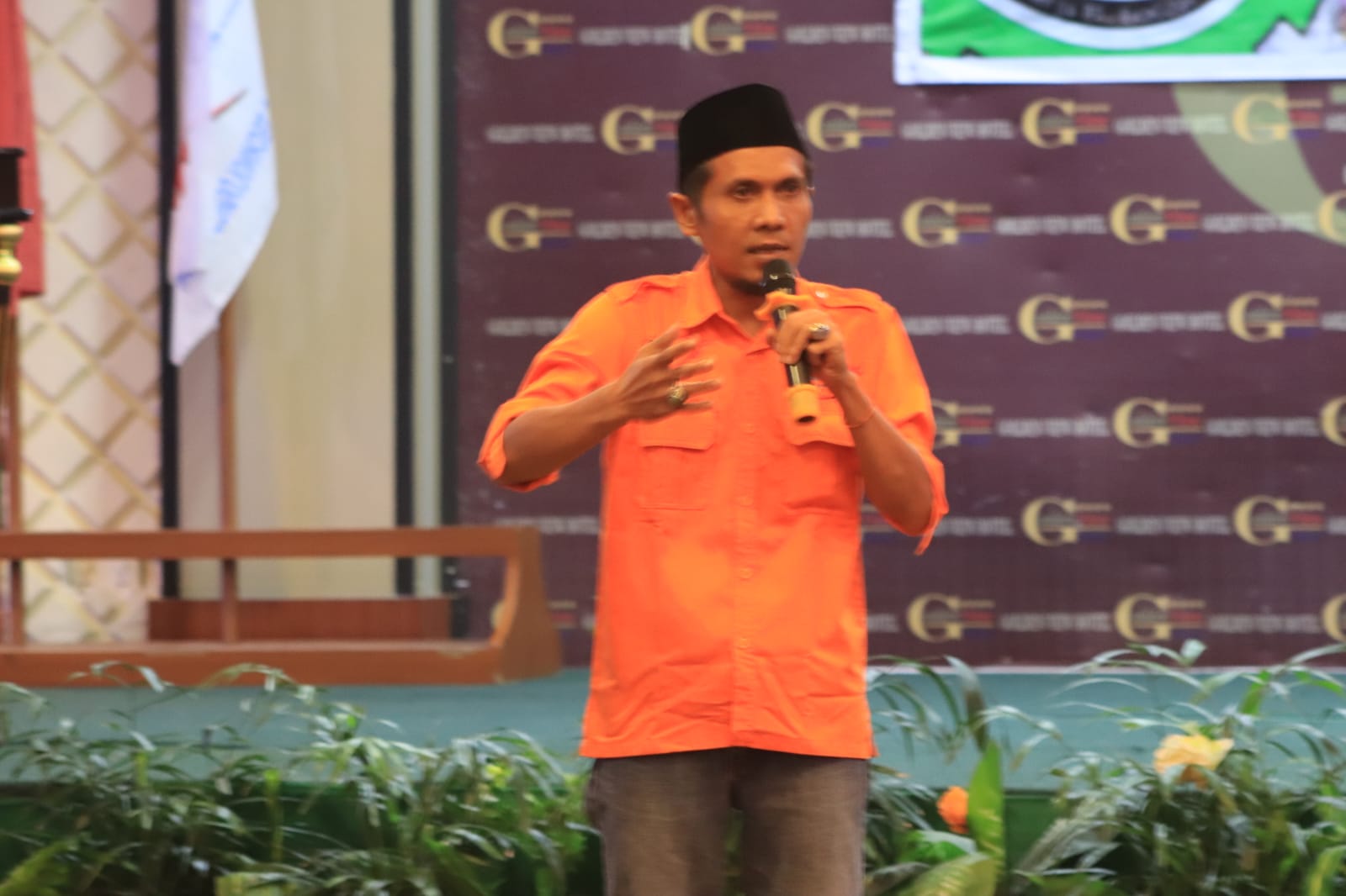 Hadiri pendidikan dasar PUK Excelitas, Masrial : Sinegrisitas perlawanan jalanan dan parlemen