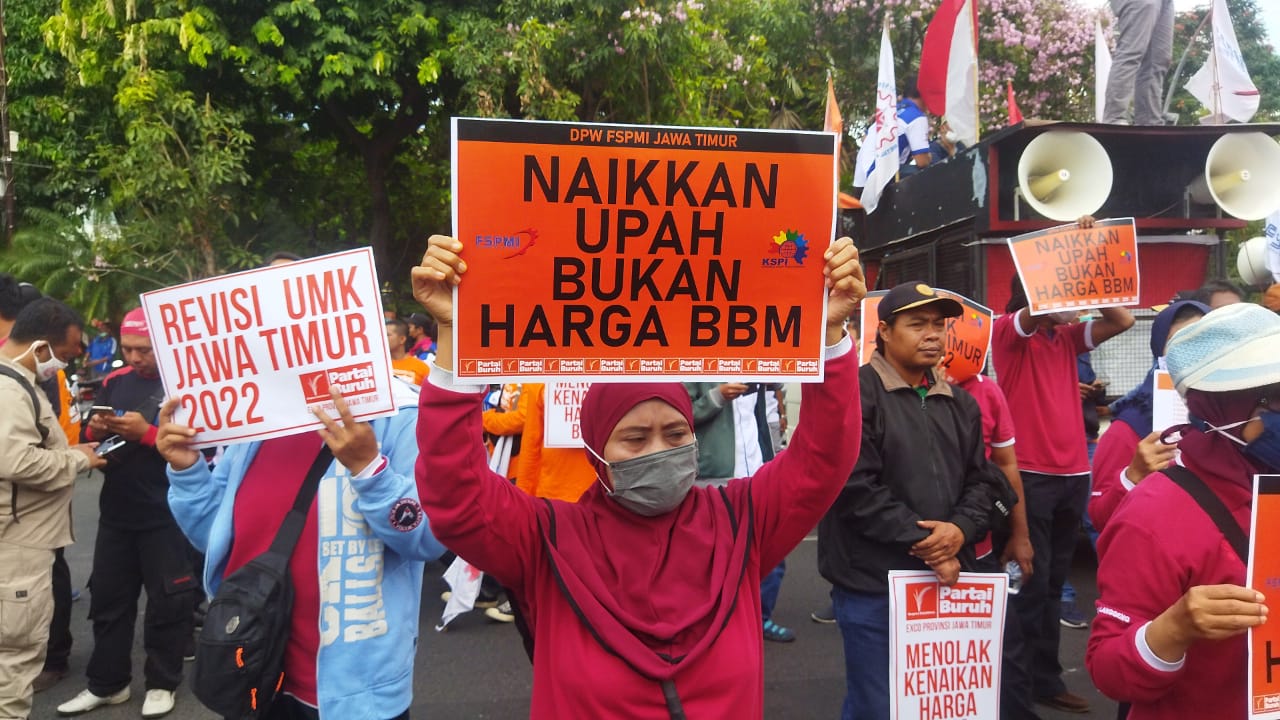 Buruh DKI Menjerit Kenaikkan Harga BBM, Geruduk DPR RI Pekan Depan