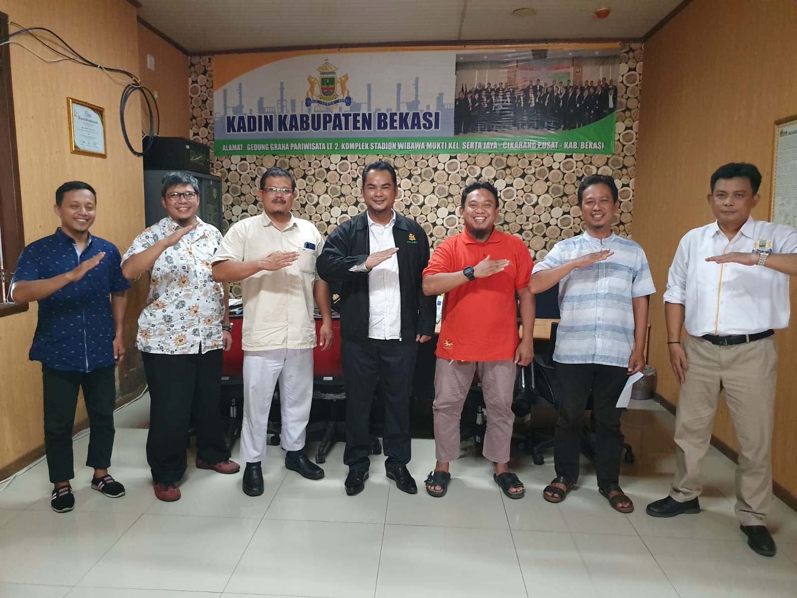Jalin Sinergi, Dewan Pengupahan Kabupaten Bekasi Adakan Pertemuan Bersama Kadin