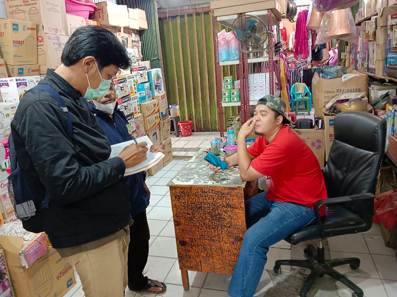 Serikat Pekerja di Bekasi Lakukan Survey Kebutuhan Hidup Layak Untuk Kenaikan Upah 2023