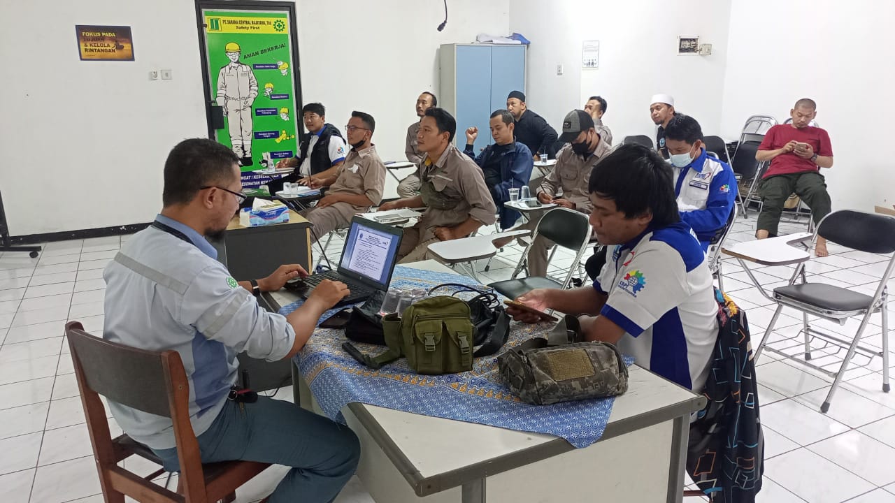 Jelang MUSNIK Ke – 4 , PUK SPL FSPMI PT. Saranacentral Bajatama, Tbk Gelar Pendidikan