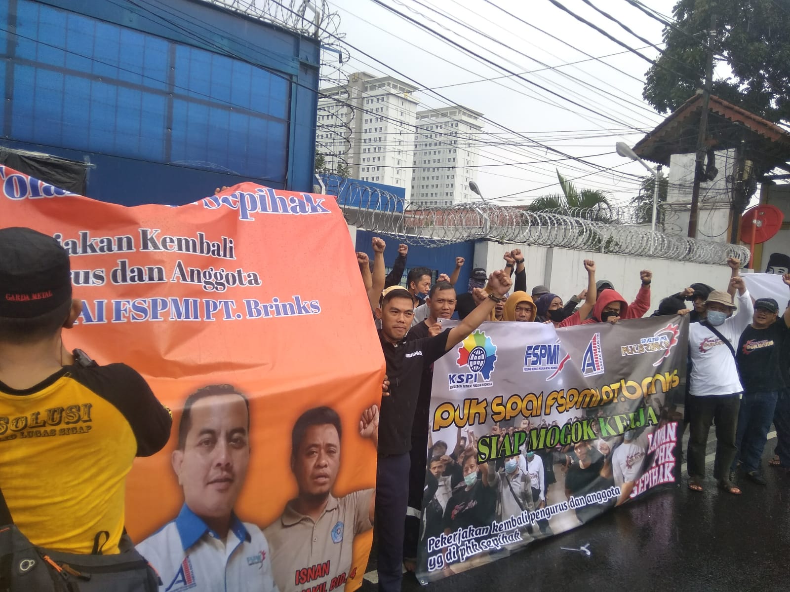 37 Pekerjanya di PHK, PUK FSPMI PT. Brinks Jakarta Melawan