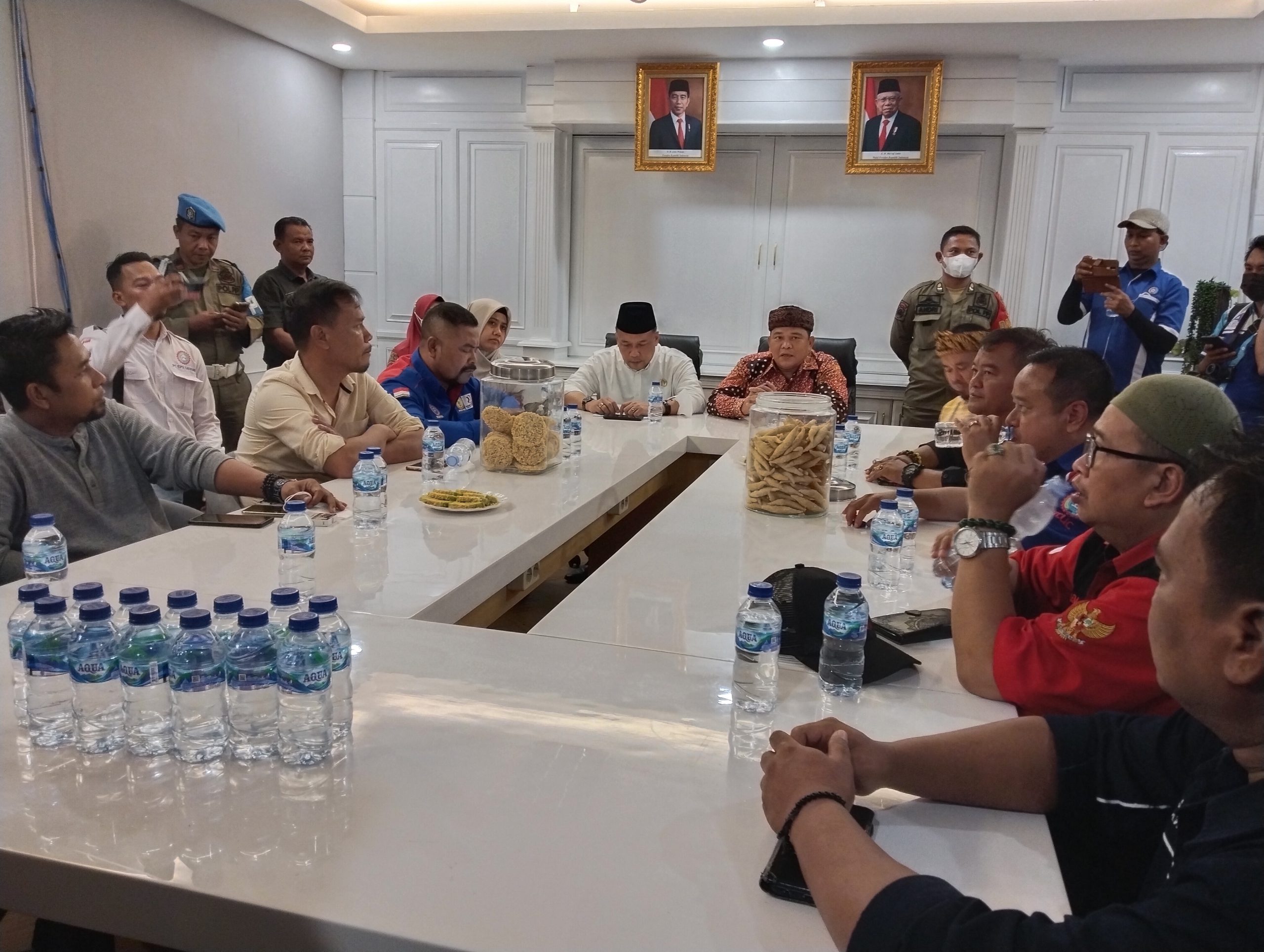 FSPMI Bersama Koalisi Buruh Pangkal Perjuangan (KBPP) Aksi Unjuk Rasa Tolak Kenaikan BBM, Tolak Omnibus Law – Cipta Kerja Dan Naikan Upah 2023 sebesar 10 % – 20 %