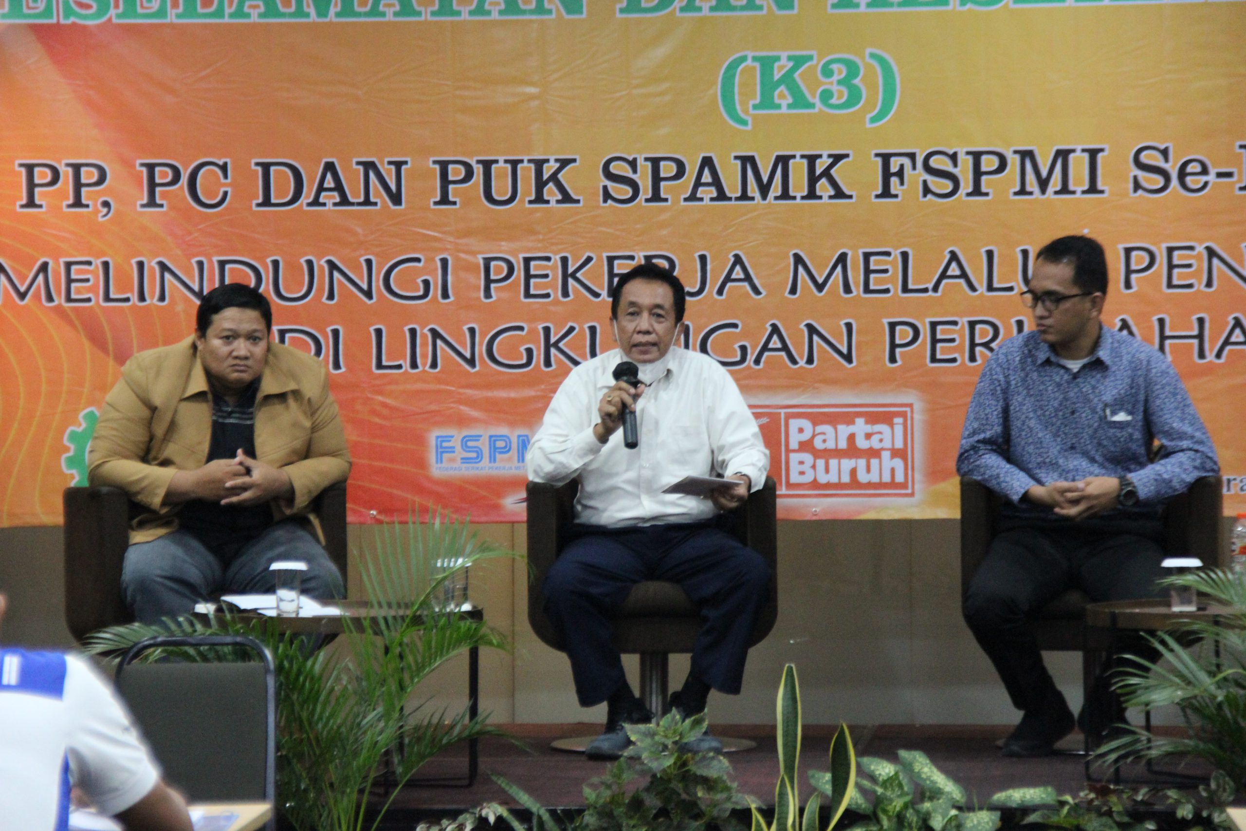 PP SPAMK FSPMI Adakan Seminar Nasional K3 : Melindungi Pekerja Melalui Penerapan K3 di Lingkungan Perusahaan