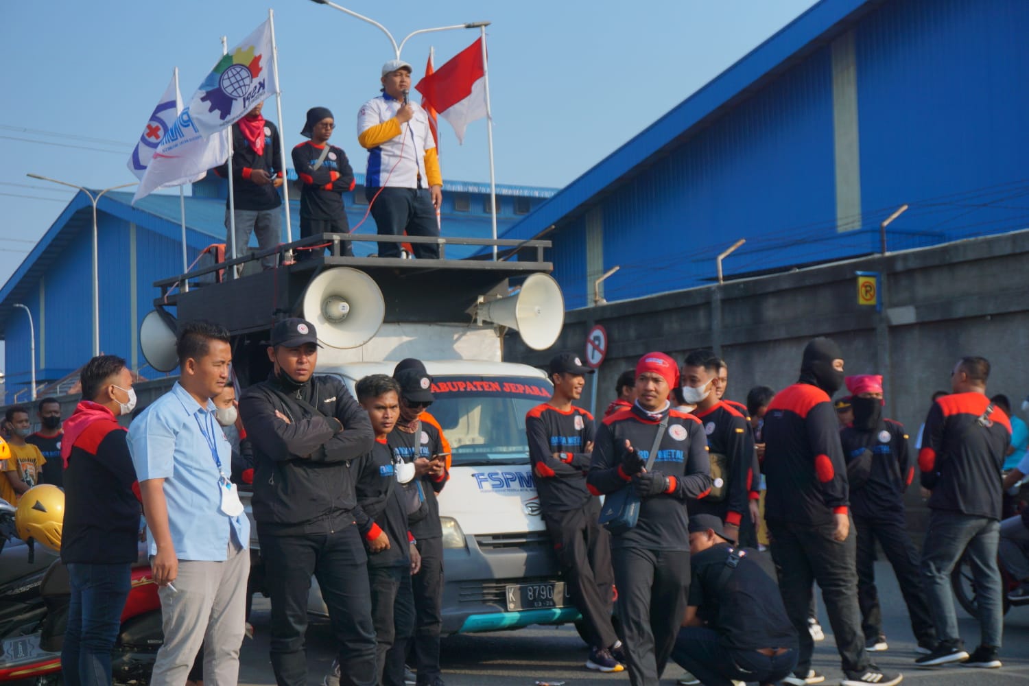 Sebelum Menuju Semarang, Ketua PUK SPAI FSPMI PT. HWI Jepara Soroti Dugaan Pelecehan Seksual di Tempat Kerjanya