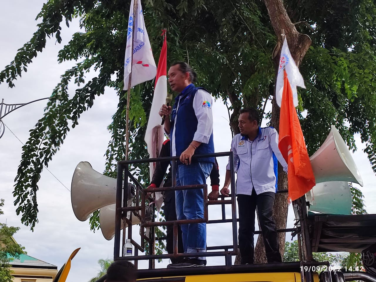 Ketua KC FSPMI Batam Meminta Pemerintah Agar Membuat Panja dan Pansus BBM