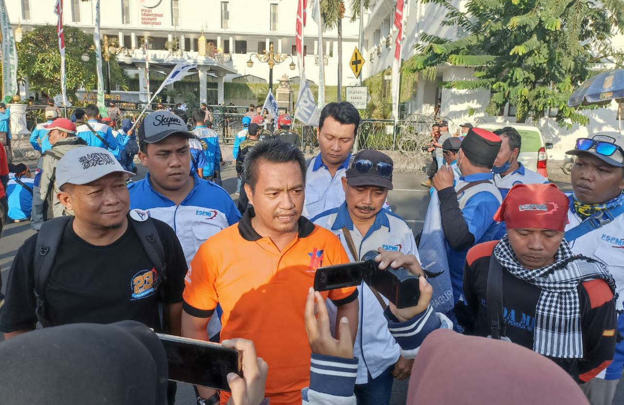 GASPER Jatim Ultimatum Gubernur Selesaikan Aspirasi Buruh Sesuai Notulen Hingga 1 Minggu Kedepan