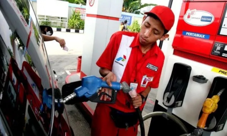 Ambyar, Upah Buruh Cuma Naik 1,09% Pertalite Malah Naik 31%